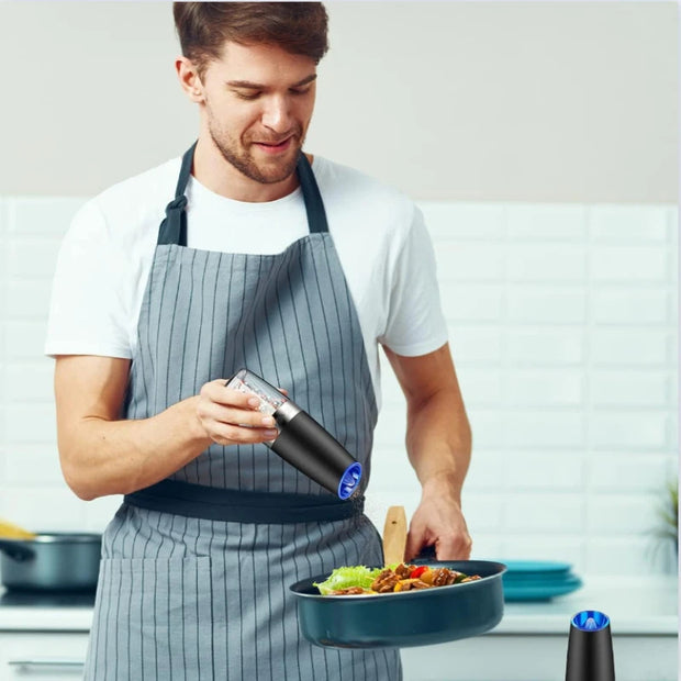 ELECTRIC SALT AND PEPPER GRINDER.